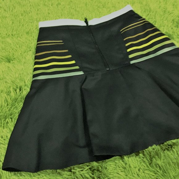 Manning Cartell Women's Skirt Size 6 - Picture 3 of 10